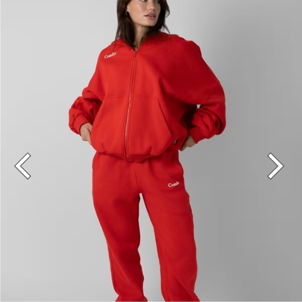 Comfrt set. Cloud zip hoodie and wide leg sweatpants